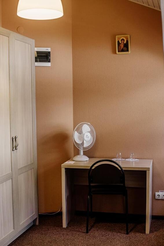 Guest House "Arkhistratyg" Lviv Exterior photo