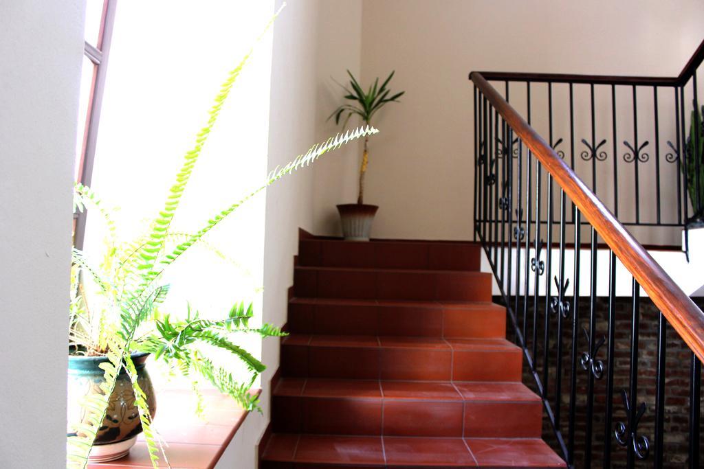 Guest House "Arkhistratyg" Lviv Exterior photo